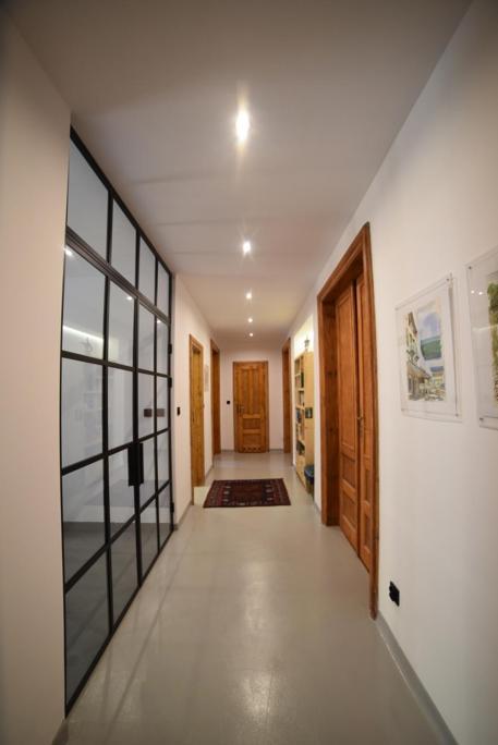 Designer Apartment 110M2 With King Size Beds & Equipped Kitchen Krakow Bagian luar foto